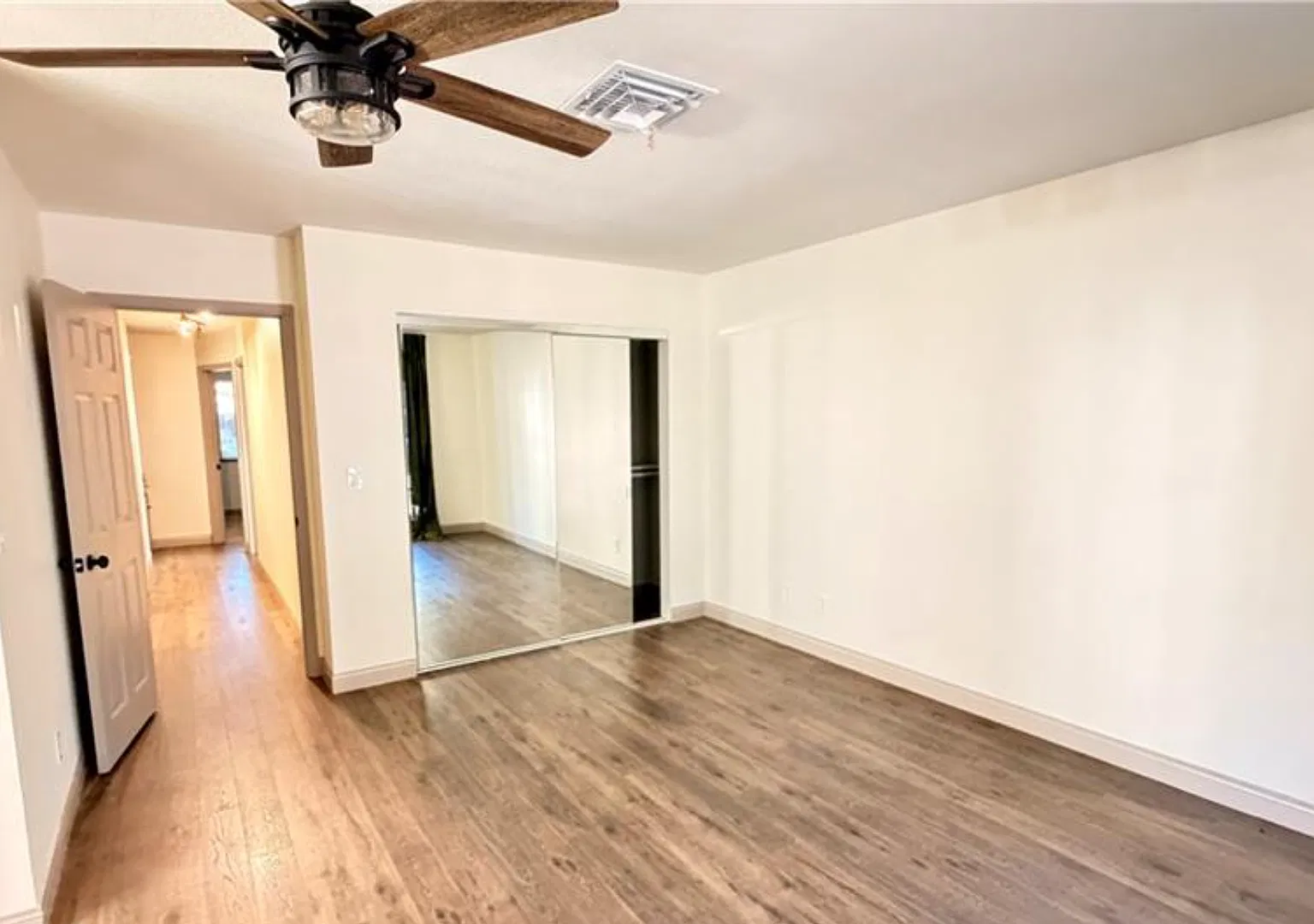 2783 Carnation Lane — Photo 3
