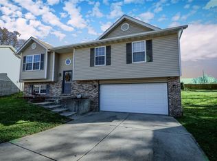 988 Vermont Ave, Collinsville, IL 62234