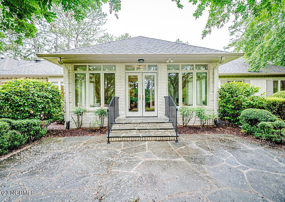 5 Lake Dornoch Drive, Pinehurst, NC 28374 Zillow