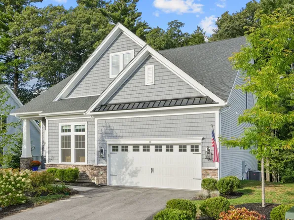 38 Barnes Blvd #23, Hudson, MA 01749