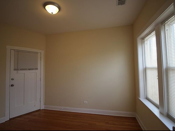 2nd Bedroom has unique second entrance/exit