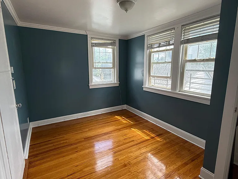 290 Roberts Ave #2 — Photo 10