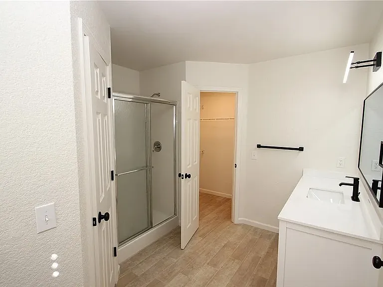 1601 SE Audry Ln — Photo 10