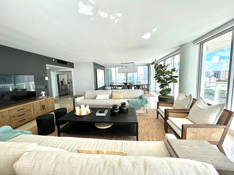 16400 Collins Ave #1541 — Photo 11
