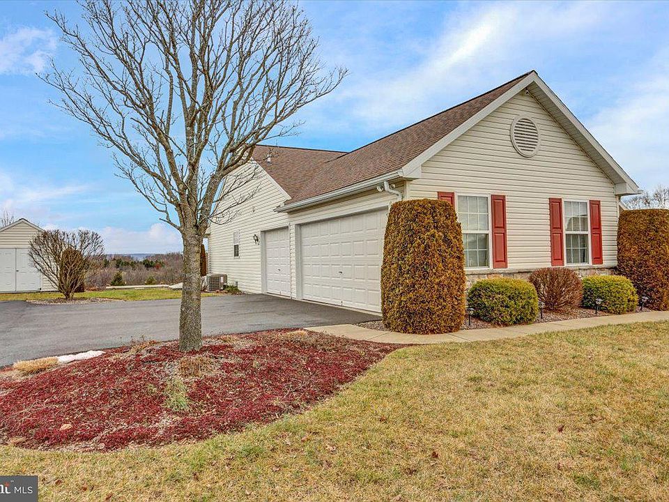 641 Eagleview Dr, Mohrsville, PA 19541 Zillow