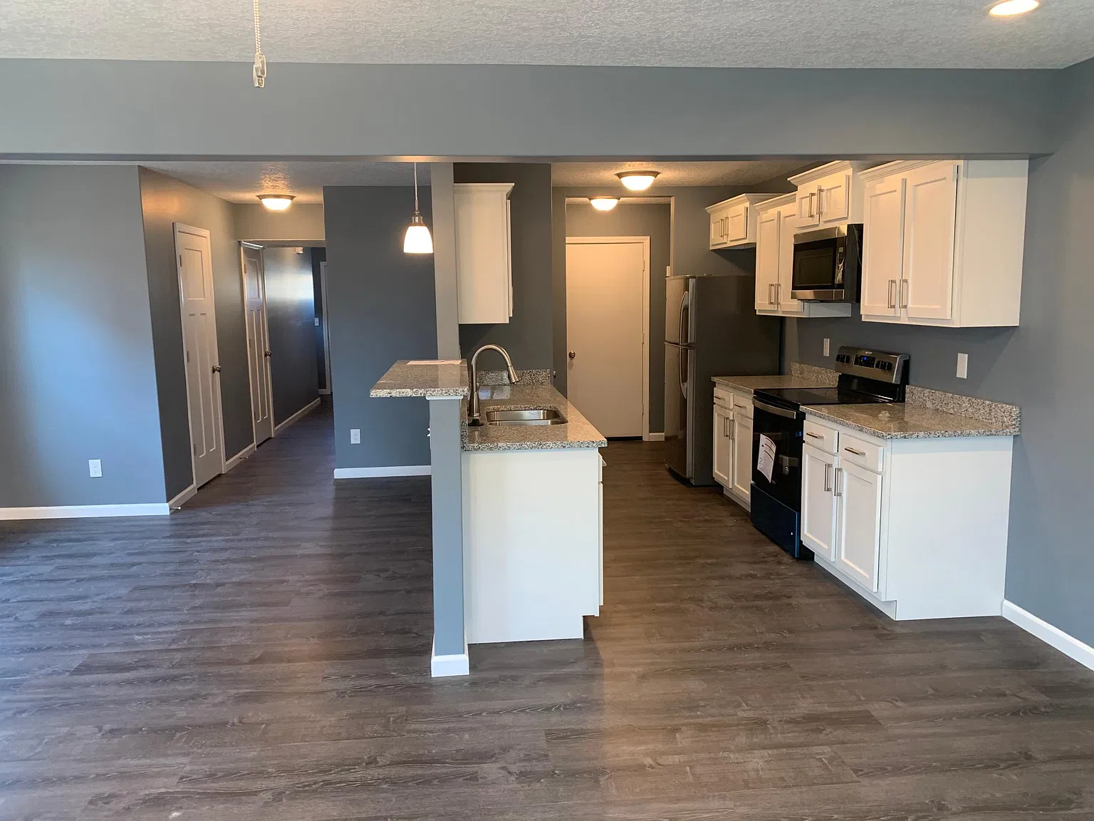 3026 NW Magnolia Ave — Photo 4