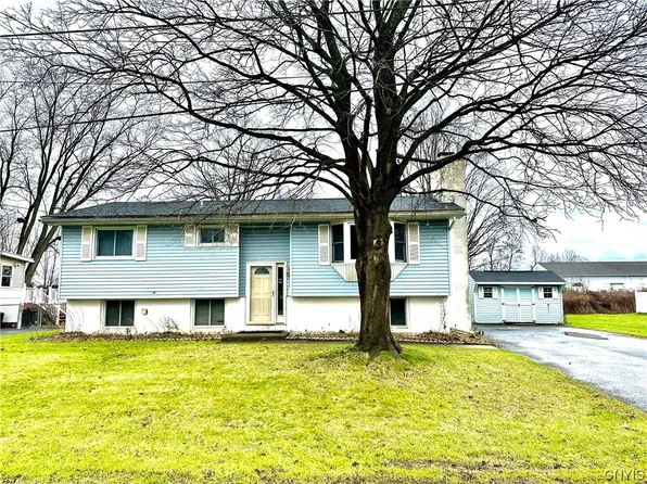 32 Ellis Ave, Whitesboro, NY 13492