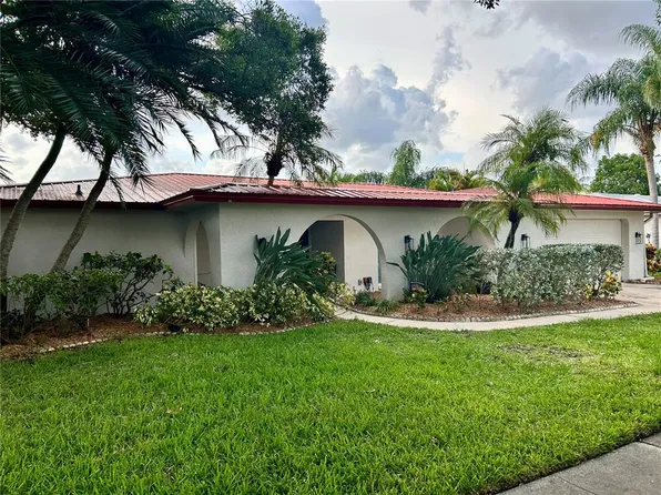 2126 Egret Dr, Clearwater, FL 33764