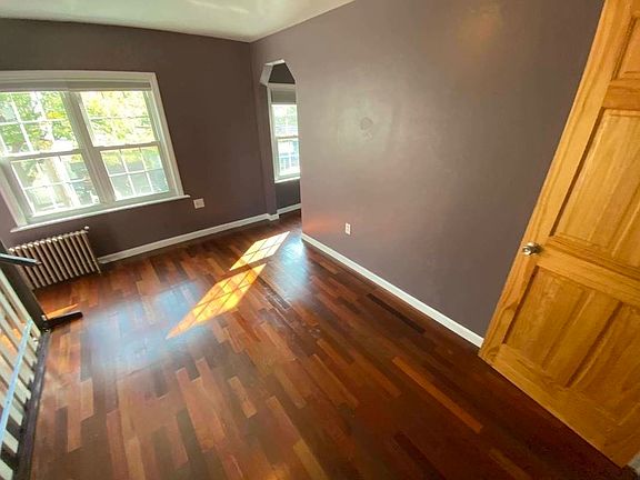 4th image of 14-21 Astoria Blvd #2B