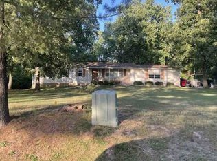 972 N Point Prairie Rd, Foristell, MO 63385