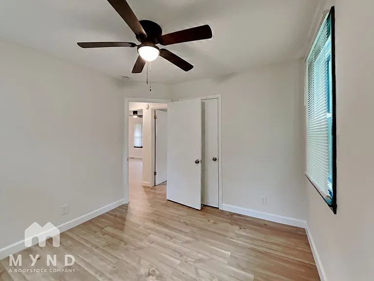 352 Melpar Dr — Photo 13