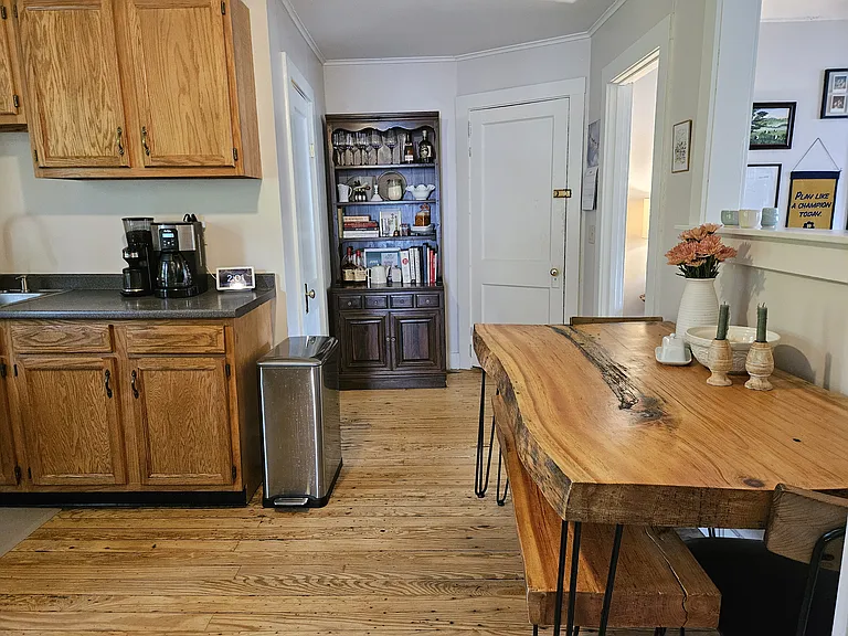 25 Shepard St #B — Photo 15