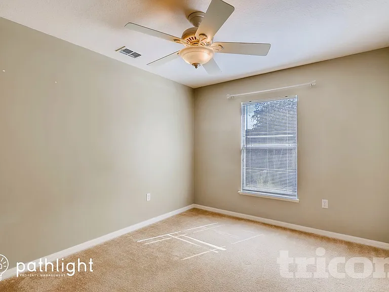 546 Granite Cir — Photo 14