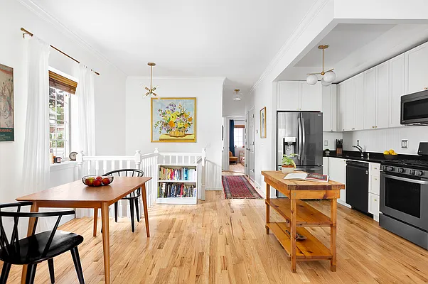 Sold by Compass | media 3