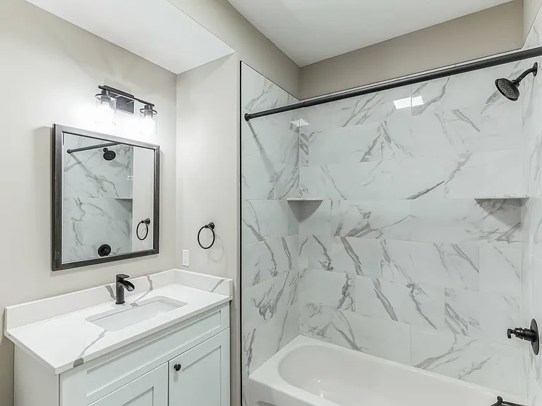 1200 W Loudon St #103 — Photo 10