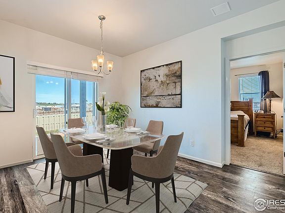 4th image of 139 Hidden Lake Dr