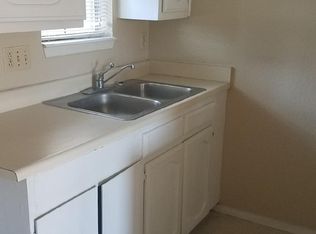 3440 Stuart Dr, Fort Worth, TX 76110