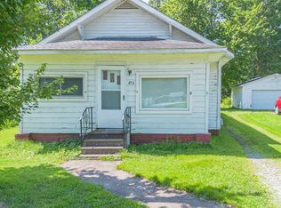 813 Oaks Rd, Paducah, KY 42003