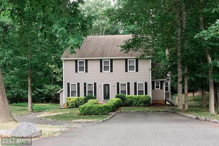 1st image of 203 Bowen Dr
