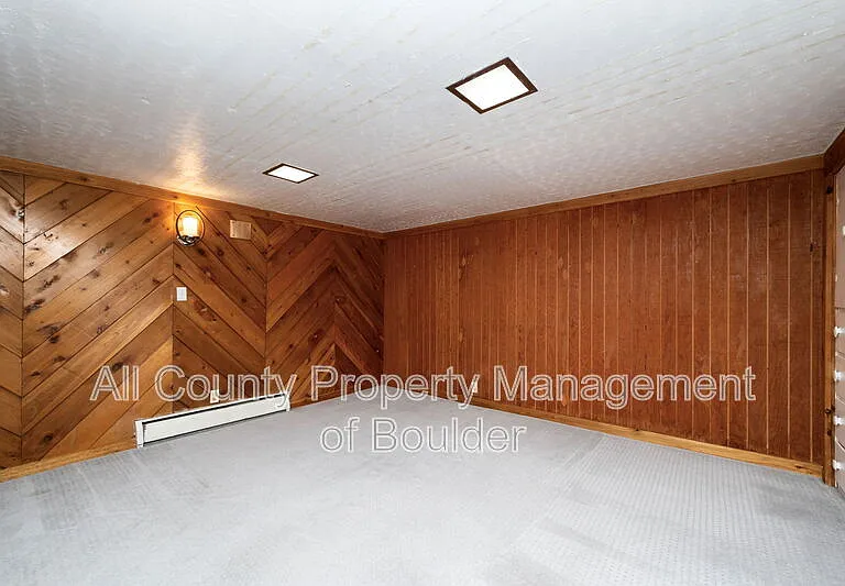 701 S Miller Ave — Photo 9