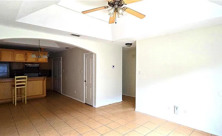 1302 Prosperity Dr #A — Photo 3