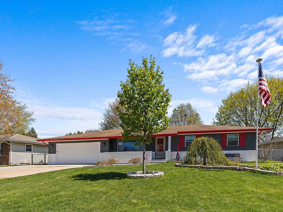 1st image of 2238 N Sumac Dr