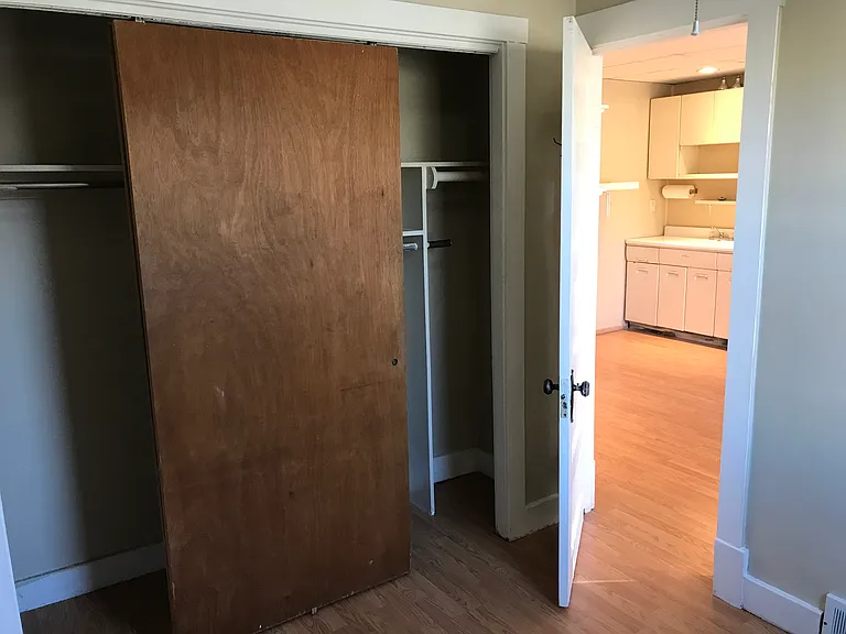 19 Muskingum St #1 — Photo 9