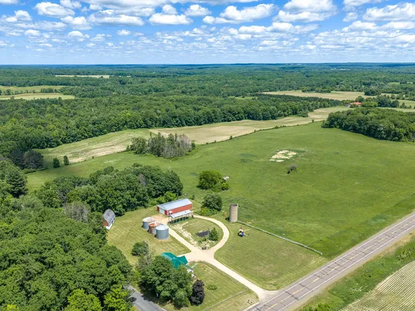 899 State Highway 48, Luck, WI 54853