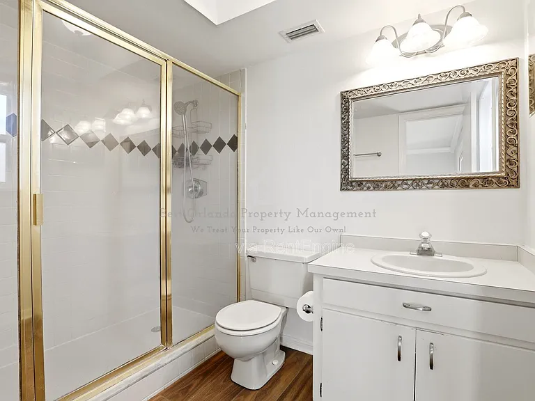 7326 Wethersfield Dr — Photo 9