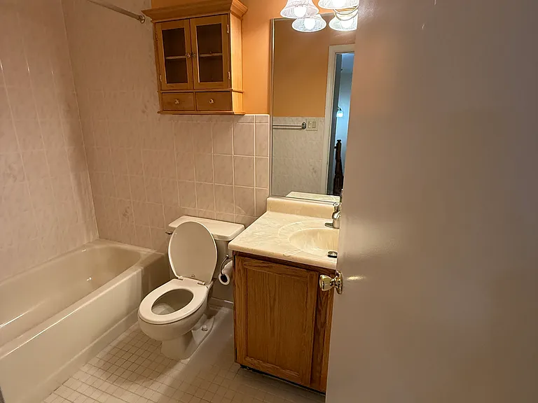 155 Liberty Dr — Photo 19