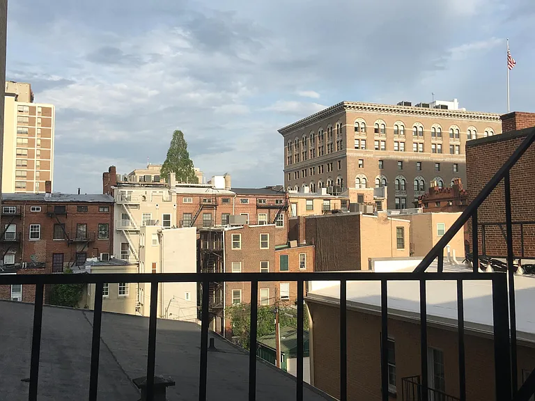513 Park Ave #404 — Photo 14