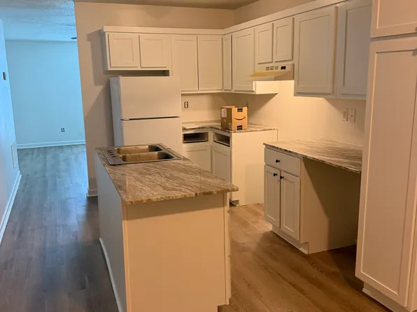 1000 N Red St #9, Sheridan, AR 72150