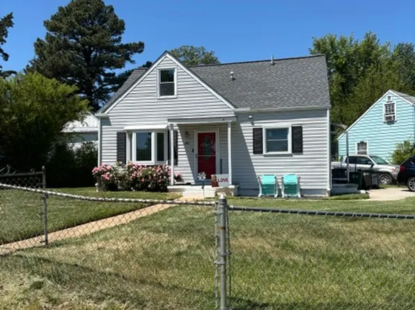 609 63rd Pl, Capitol Heights, MD 20743