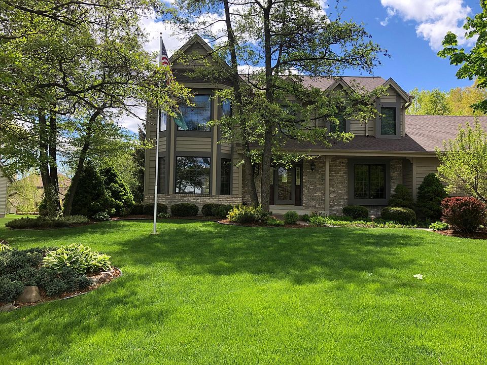 1st image of 13045 W Wade Dr