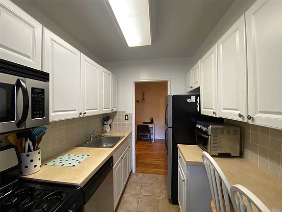 5th image of 280 Atlantic Ave APT 110