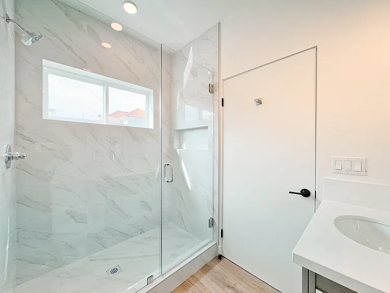 1743 Armacost Ave — Photo 50