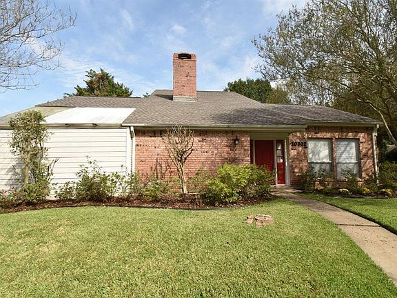 2nd image of 10302 Briar River Dr