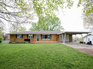 1001 N Grand Ave, Eldon, MO 65026