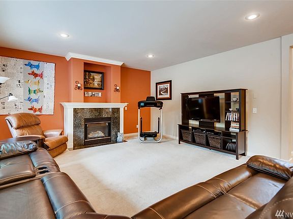 4th image of 21005 SE 272nd St