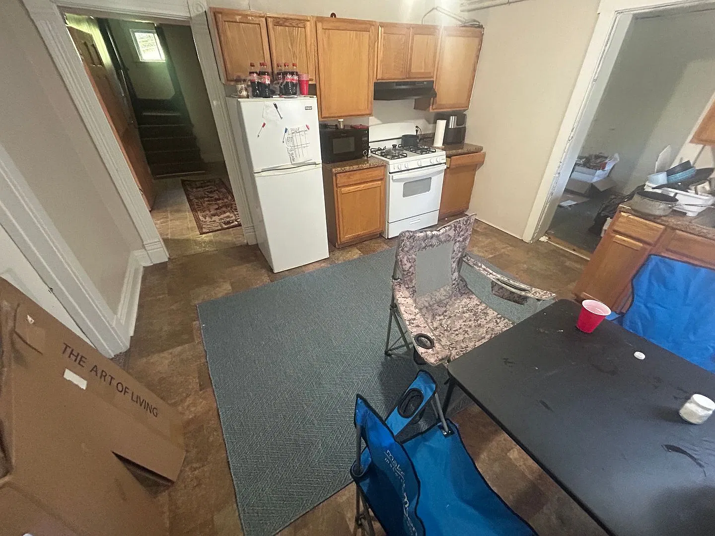 3 Bedroom House - Downtown - Available June 21, 2027! — Photo 4