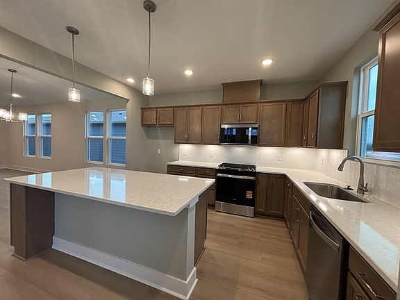 4th image of 512 Scarlet Oak Rd Lot 14