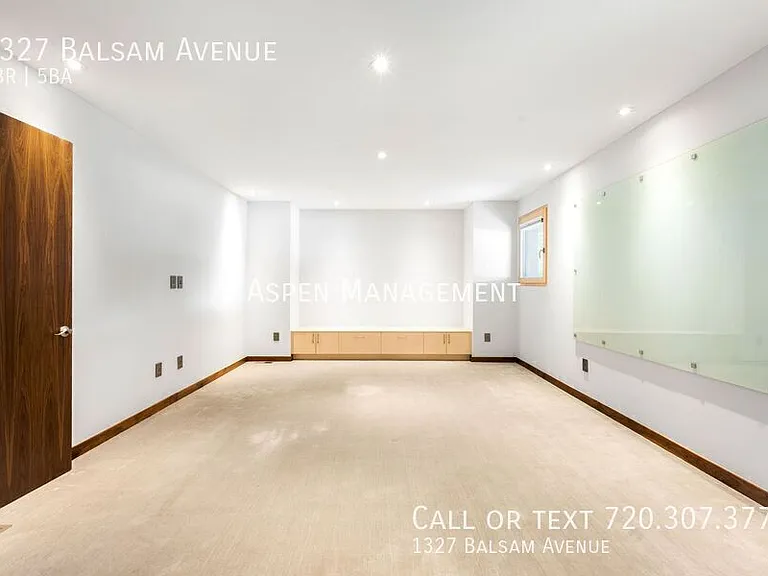 1327 Balsam Ave — Photo 34