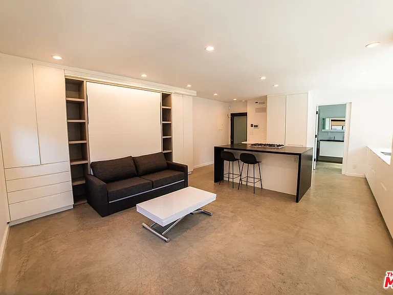 14 Brooks Ave #8 — Photo 2