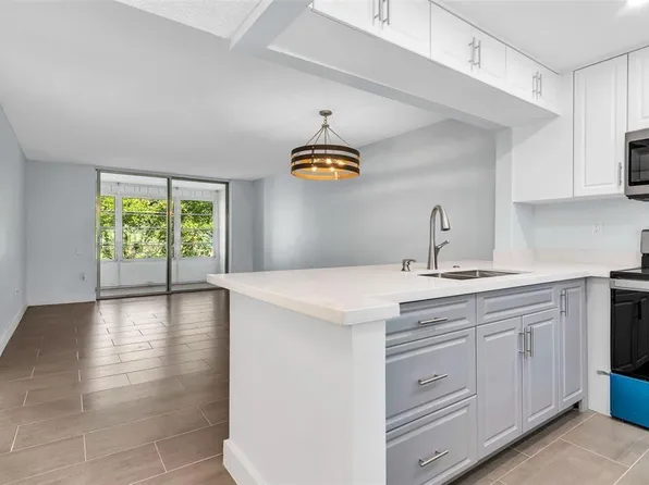 9091 Lime Bay Boulevard #312, Tamarac, FL 33321