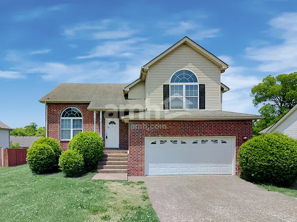 6135 Steve Scarlett Pl, La Vergne, TN 37086