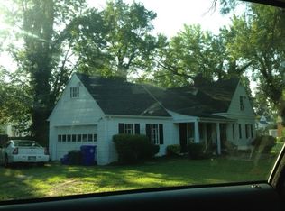 8601 Brandt Pl, Bethesda, MD 20814
