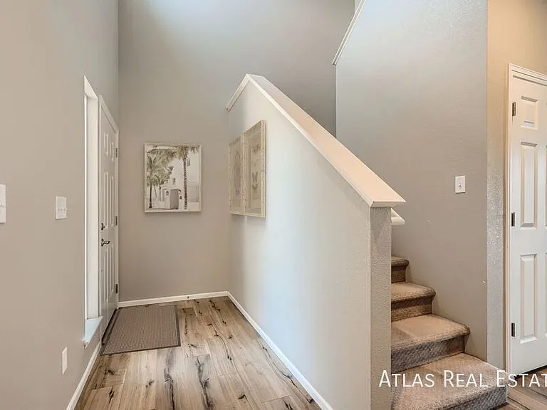 Meadowview — Photo 4