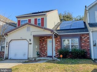 29 Hamilton St, Logan Township, NJ 08085