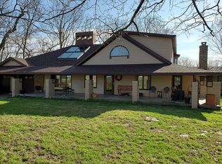 10215 S Perdue Rd, Grain Valley, MO 64029