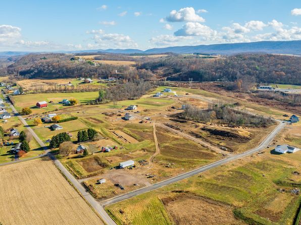 17 Estate Way, Nescopeck, PA 18635